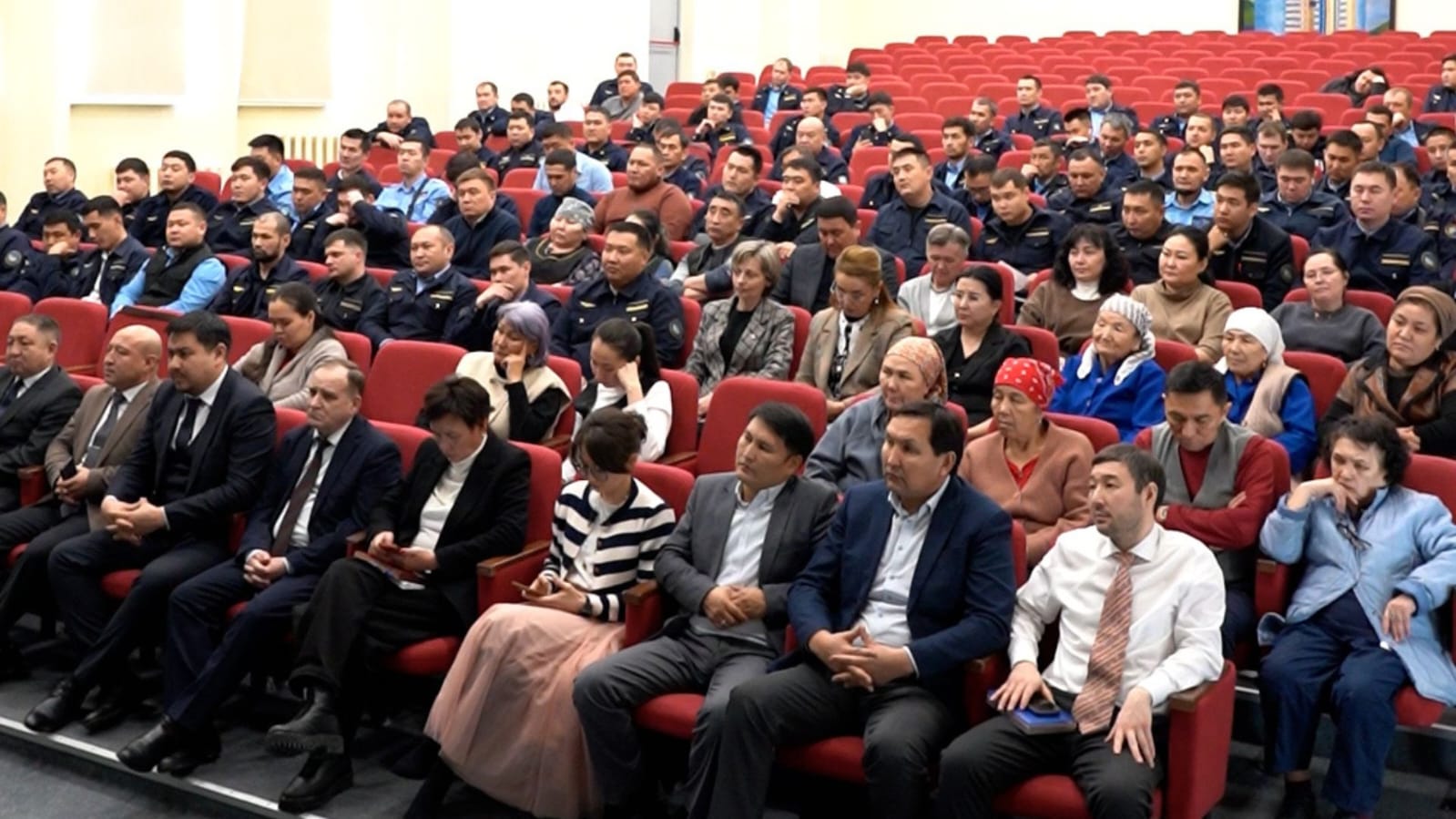 В филиале «Қазақстан темір жолы» обсудили конституционную реформу и предстоящий референдум