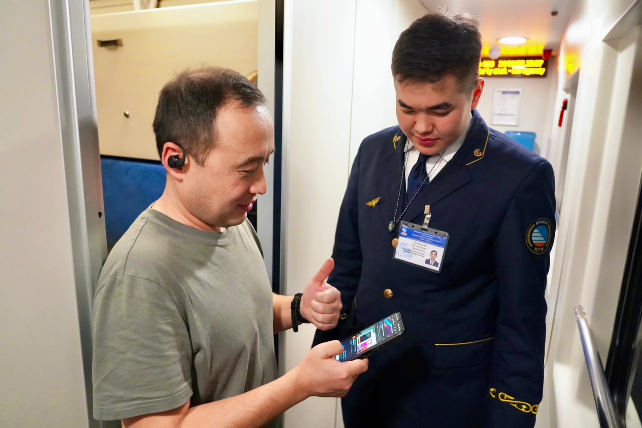 ҚТЖ пойыздарында спутниктік интернетті ауқымды енгізу жұмыстары жалғасуда